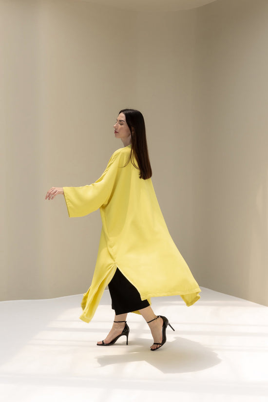 Chic Yellow Drape Kimono